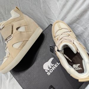 NEW Sorel Out N About Sport Wedge 8.5